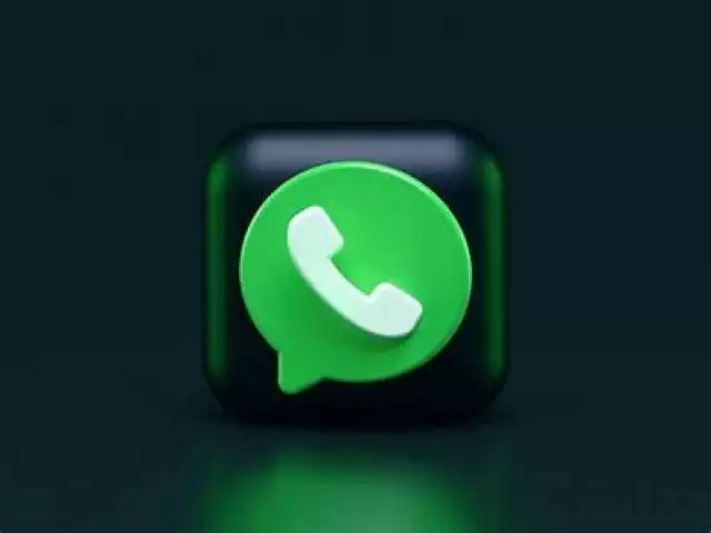 WhatsApp testuje nowe funkcje w model