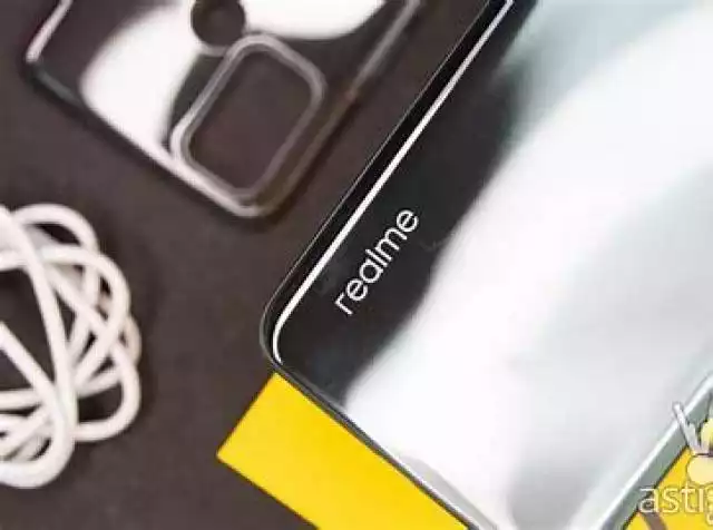 Wyprzedaż Realme X7 i X7 Pro 5G   w isBestseller
