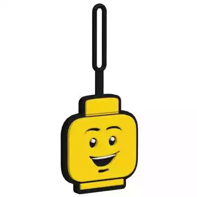 Dzięki zawieszkom LEGO Twój bagaż staje się weselszy i łatwo rozpoznawalny. Zawieszki LEGO to świetny upominek dla wszystkich fanów LEGO. Na odwrocie możesz wpisać swoje imię i numer telefonu,  dzięki czemu w razie nieszczęścia,  Twoja torba lub plecak będą miały możliwość odnalezienia dro