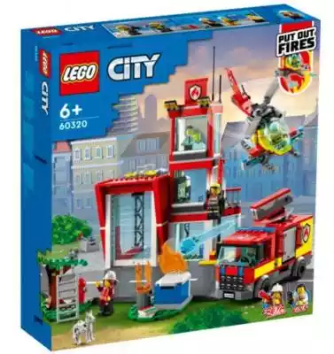 LEGO City Remiza strażacka 60320Dołącz do Finna McCormacka,  Freyi McCloud i innych strażaków,  którzy przeżywają emocjonujące przygody w miejskiej remizie. Zajrzyj do centrum dowodzenia i kwatery strażaków,  a potem zjedź po rurze do garażu. Ojej! Trzeba zająć się zagubionym kotkiem i uga
