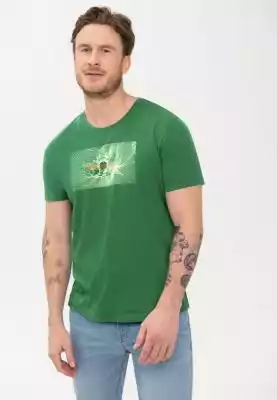 Czym się wyróżnia:
naturalny materiał: 100% bawełna 
klasyczny krój 
półokrągły dekolt 
krótki rękaw 
kolorowy nadruk 
detal Volcano 
kolor zielony 
 
T-shirt bawełniany męski 
Klasyczny T-shirt powinien się znaleźć w szafie każdego mężczyzny. Krótki