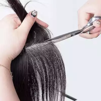 Cechy:1.Jeśli cierpisz na cienkie włosy na linii włosów na czole,  możesz wybrać ten hairpiece.2.It może dobrze modyfikować różne f...