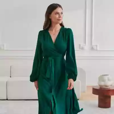 Sukienka Chic Evergreen - MoreMoi  wyglada