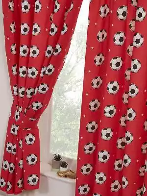 Football Red Lined Curtains - Szczegóły produktu: Exclusive PriceRightHome design,  Fun football themed curtains,  Two fully lined curtains per pack,  Curtains are pencil-plisa dopasowana,  więc pasuje do każdego standardowego karnisza lub słupa,  Tie backs included,  Te zasłony mają około