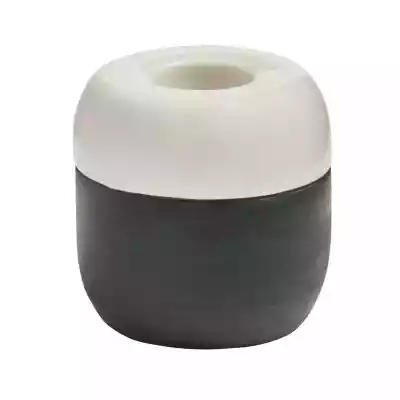 Teraz dzięki akcesoriom Sealskin Sphere w jaskrawo kontrastujących odcieniach czerni i bieli możesz łatwo urozmaicić swoją łazienkę. Tealight czy tradycyjna świeczka? Każdy sposób jest dobry na stworzenie ciepłej atmosfery w zaledwie kilka minut.