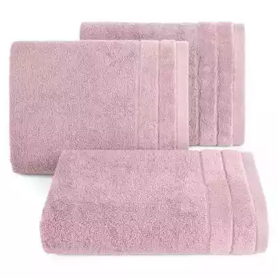Elegancki ręcznik z delikatnej i bardzo chłonnej tkaniny frotte,  jednokolorowy. Krawędzie zdobione subtelną bordiurą z welwetu. Łatwy w praniu,  trwałe kolory. szerokość: 50 cm,  długość: 90 cm,  kolor: liliowy,  Gramatura: 500 GSM,  Skład: 100% bawełna