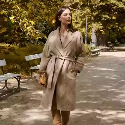Płaszcz z wełną, szlafrokowy, beżowy - s Podobne : Kobiety z ulicy Grodzkiej. Wiktoria - 727363